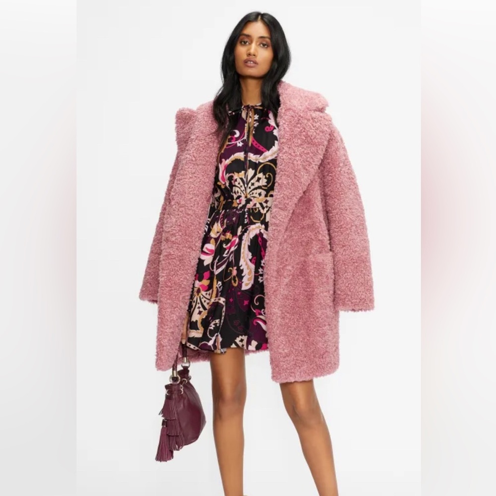Ted Baker FW2022/23 faux deep pink Mongolian fur coat *New WITH Tags*